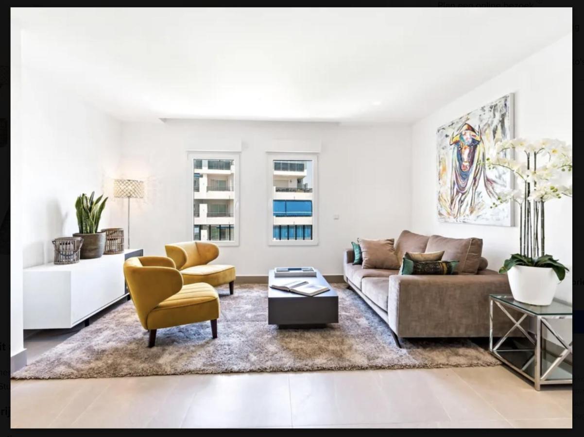 Puerto Banus Luxury Located In Harbor * Marbella